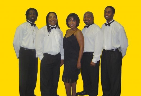 Muddy Sandals : Corporate Event Band